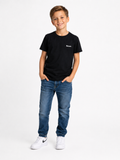 Schwarzes Bench Jungen T-Shirt Größe 9–10 Jahre mit kleinem Logo auf der Brust.