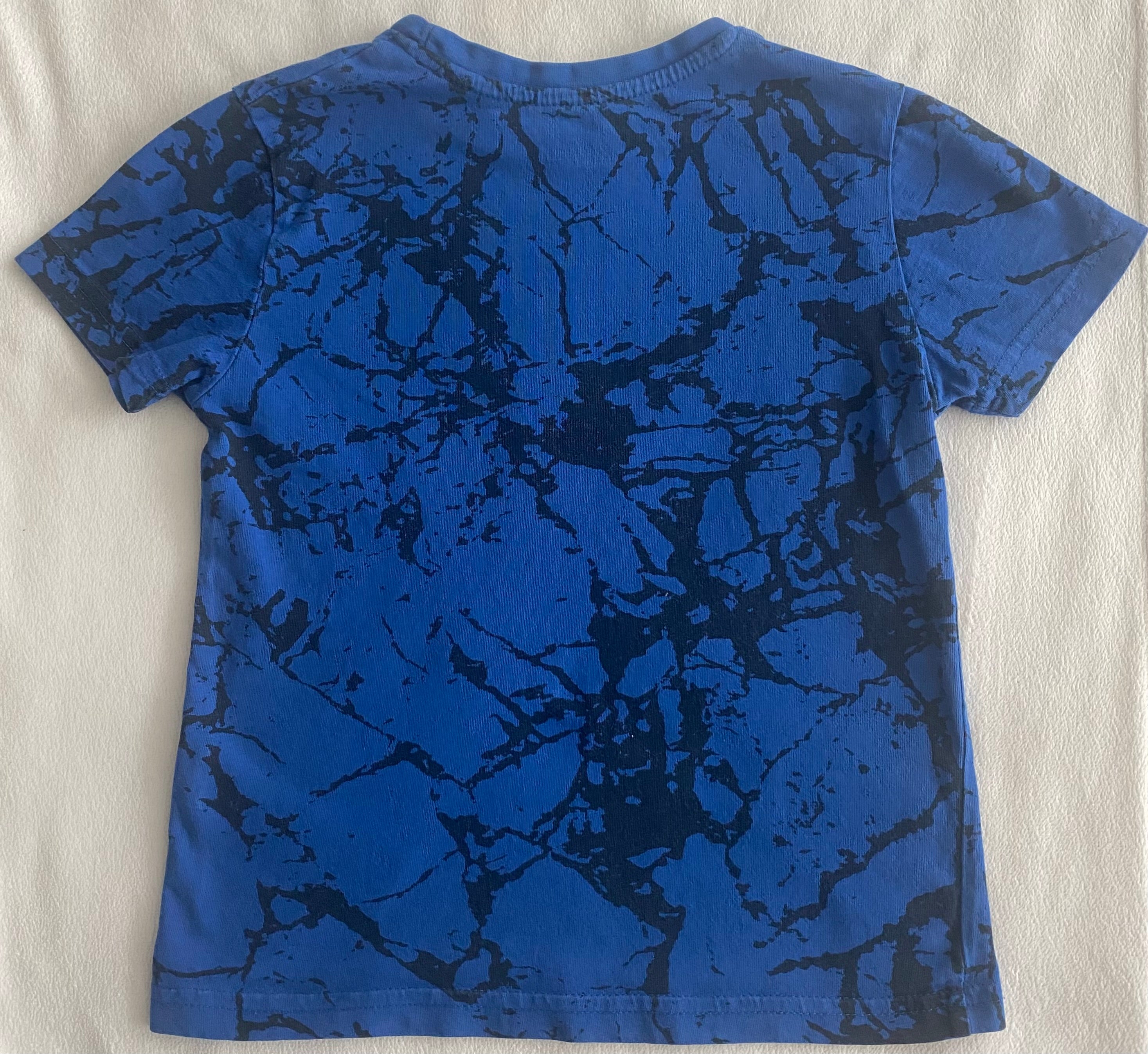 Primark T-Shirt dunkelblau mit Print Gr. 116 - sehr gut