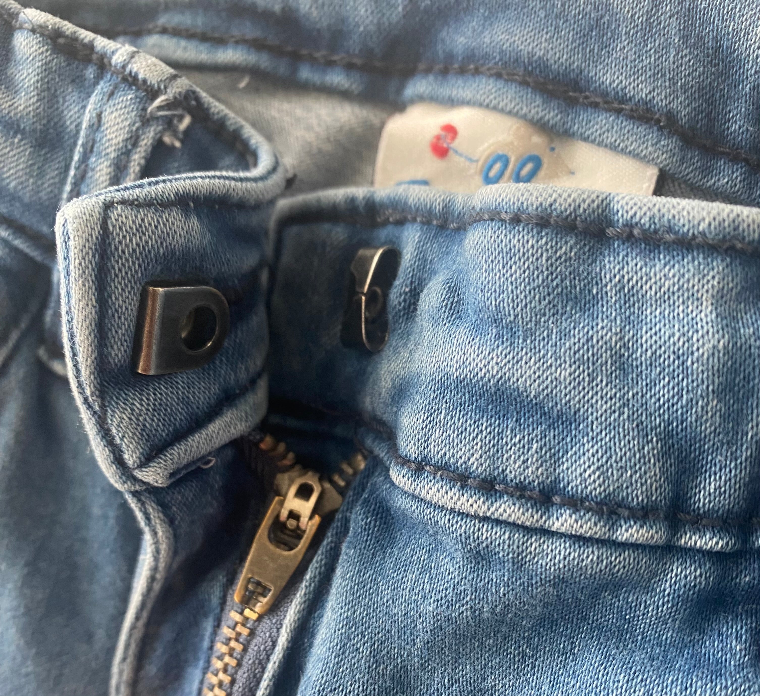 Topolino Mädchen Jeans blau mit Einhorn Gr. 116 - sehr gut