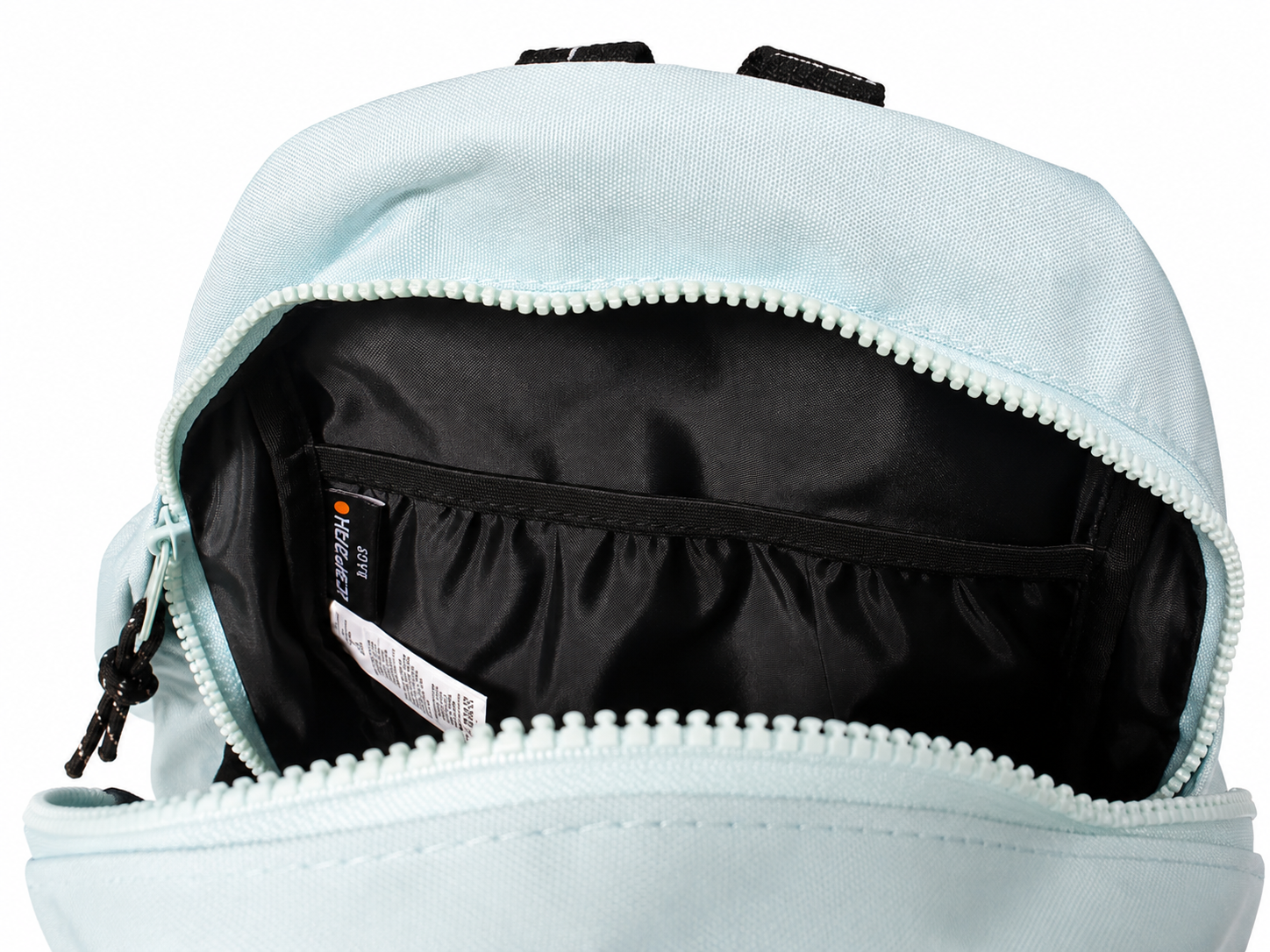 Innenansicht des hellblauen Icepeak Kinder-Rucksacks mit geräumigem Hauptfach und schwarzem Innenfutter