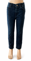 Kinder Jeans dunkelblau Größe 116 schmale Passform klassische 5 Pocket Hose Vorderansicht
