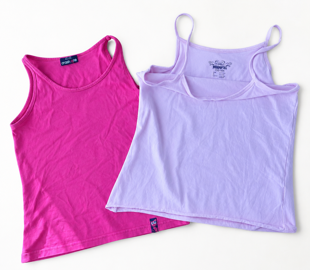 2er Set Mädchen Tops Größe 158 164 pinkes Tanktop und rosafarbenes Spaghettiträger Top auf weißem Hintergrund. Onlineshop