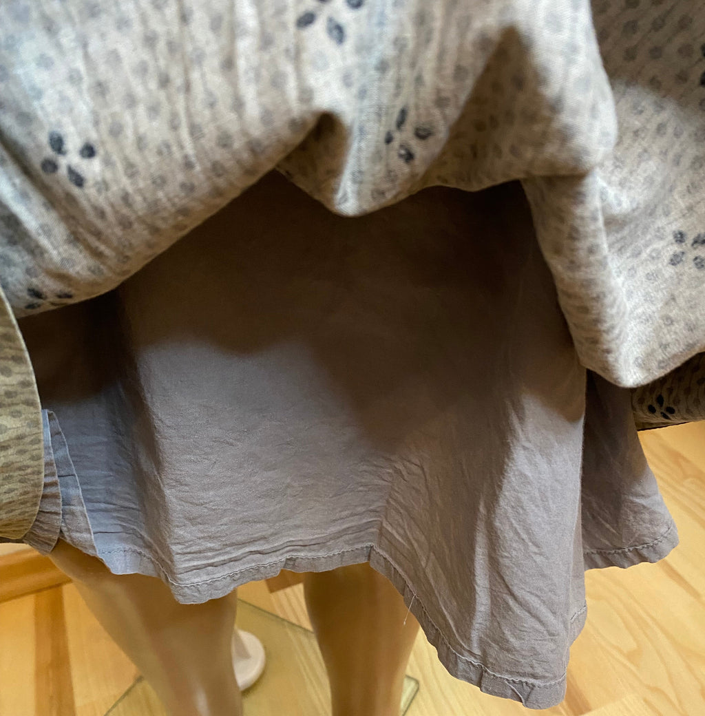 Noa Noa Mädchen Kleid in Grün mit Muster Größe 116 mit Unterrock