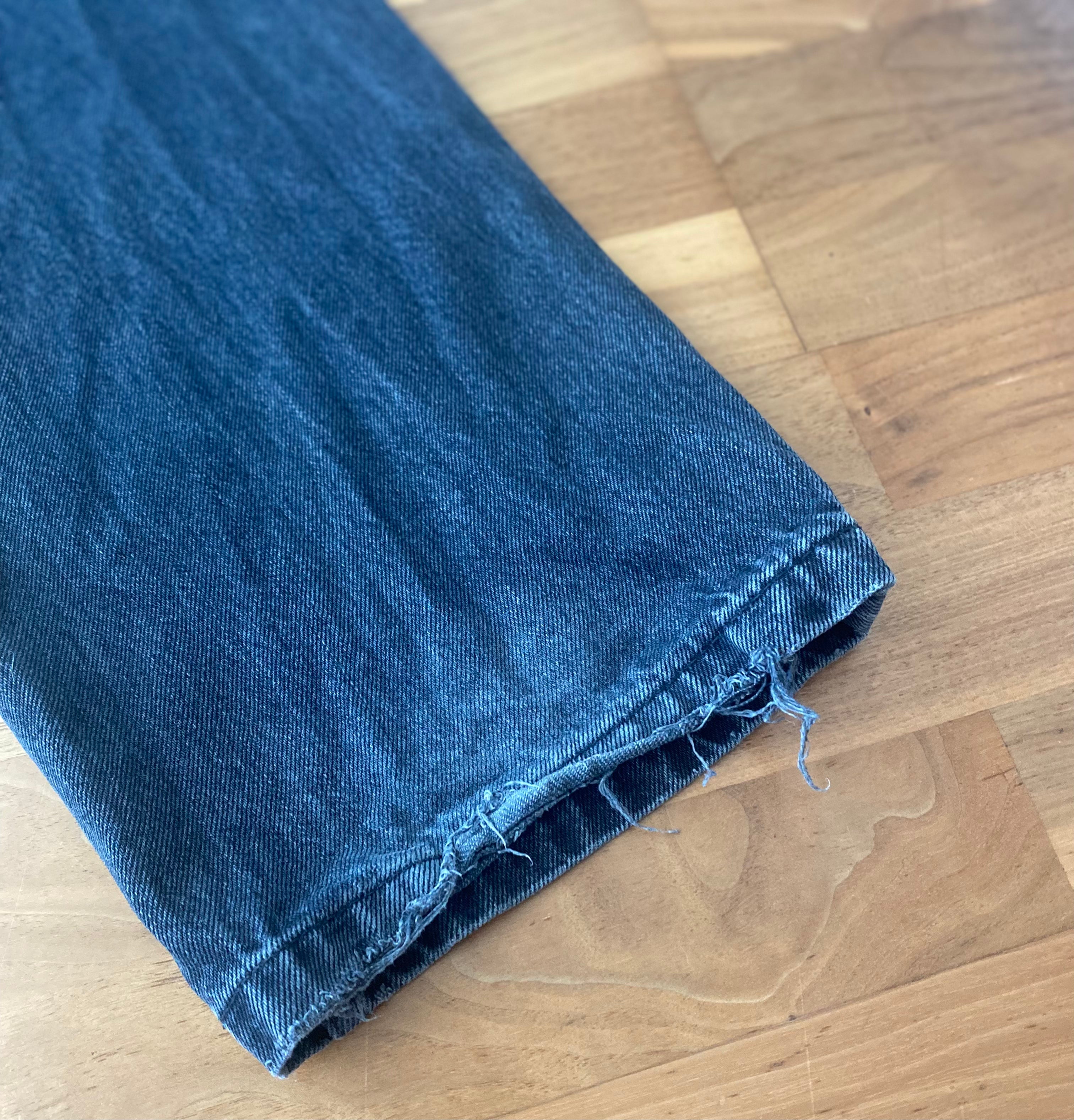 Original Tommy Hilfiger Girls schwarz Jeans straight W27 x  L32 - sehr gut